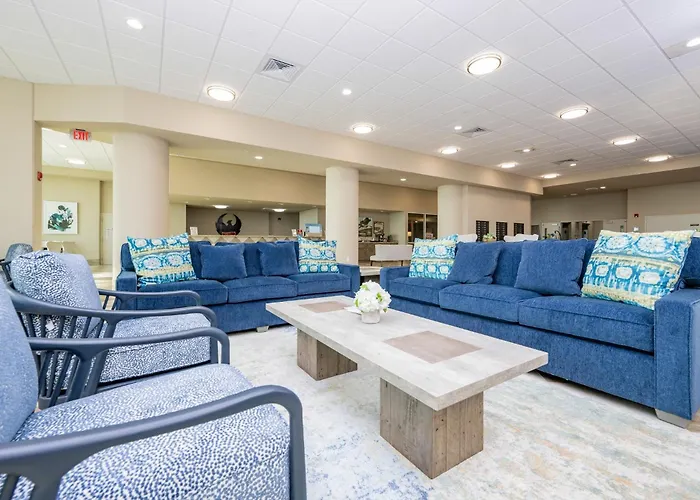 Phoenix Gulf Towers 806 Apartment