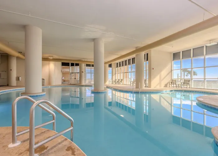 Phoenix Gulf Towers 806 Apartment