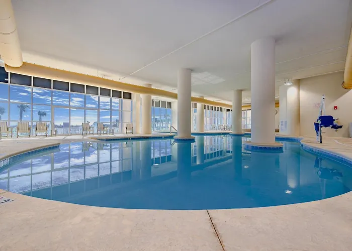 Phoenix Gulf Towers 806 Apartment